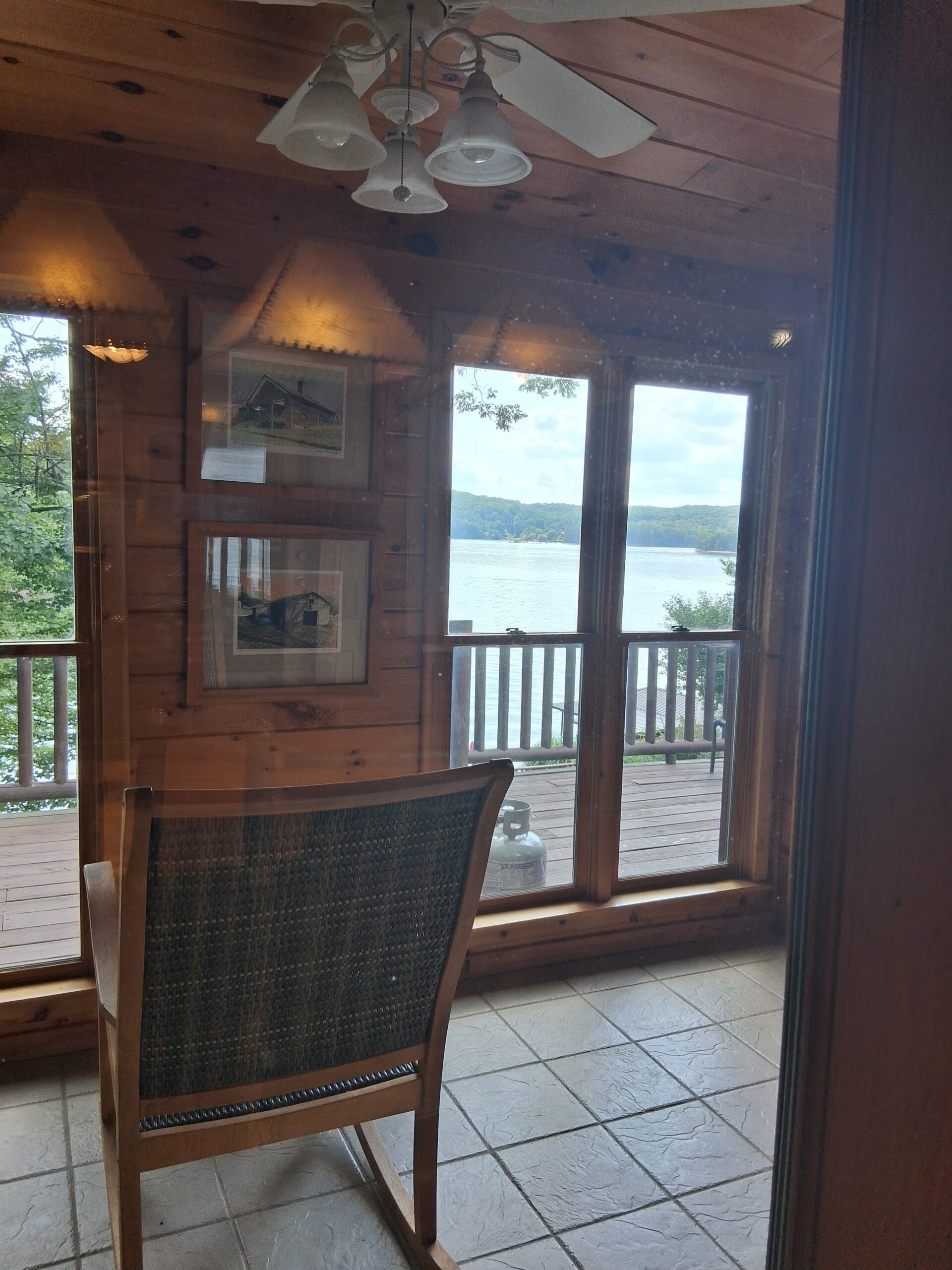 Lake Views, Family Time, and Two Nights Without Cooking